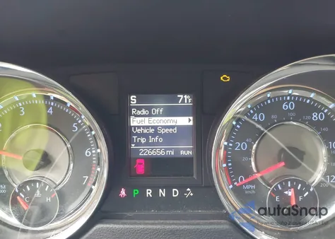 2015 Chrysler Town & Country Touring из США, поврежденный, VIN 2C4RC1BG6FR602012